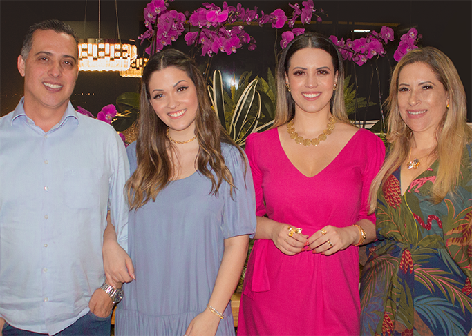 Família Nilo, Fernanda, Rafaela e Zanza